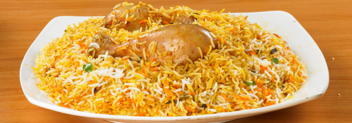 Jak připravit autentické kuřecí biryani s kořením Shan Masala